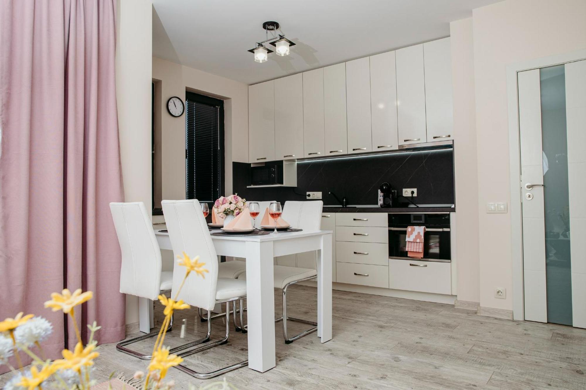Rose Valley Apartment 卡赞勒克 外观 照片