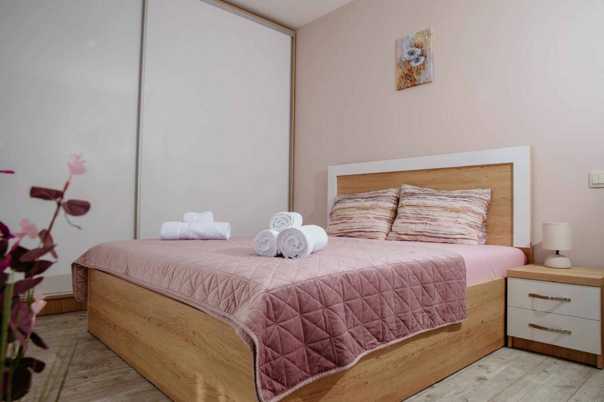 Rose Valley Apartment 卡赞勒克 外观 照片